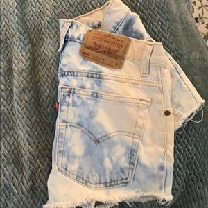 Levi’s distressed jean shorts